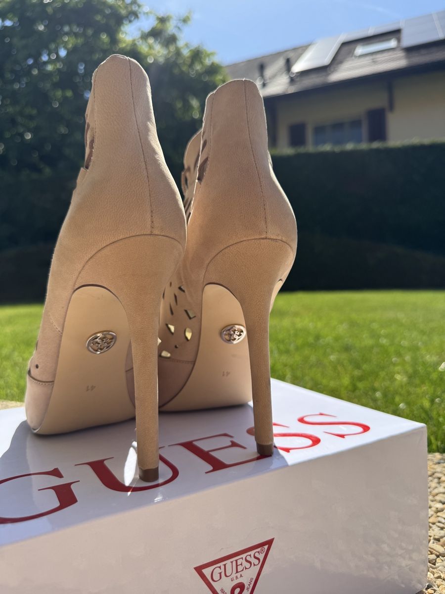 Guess Scarpe da donna: Guess Schuhe Leder – Usato da Murten venduto da lukasas007 2