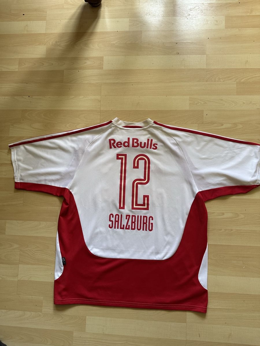 Adidas Canottiere & Pantaloni: Trikot RB Salzburg  – Nuovo (secondo la descrizione) da Schattenhalb venduto da Aggizu 1