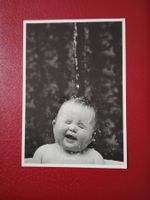AK Kunst Photokarte John Doidge "Splashdown" Kind (802)