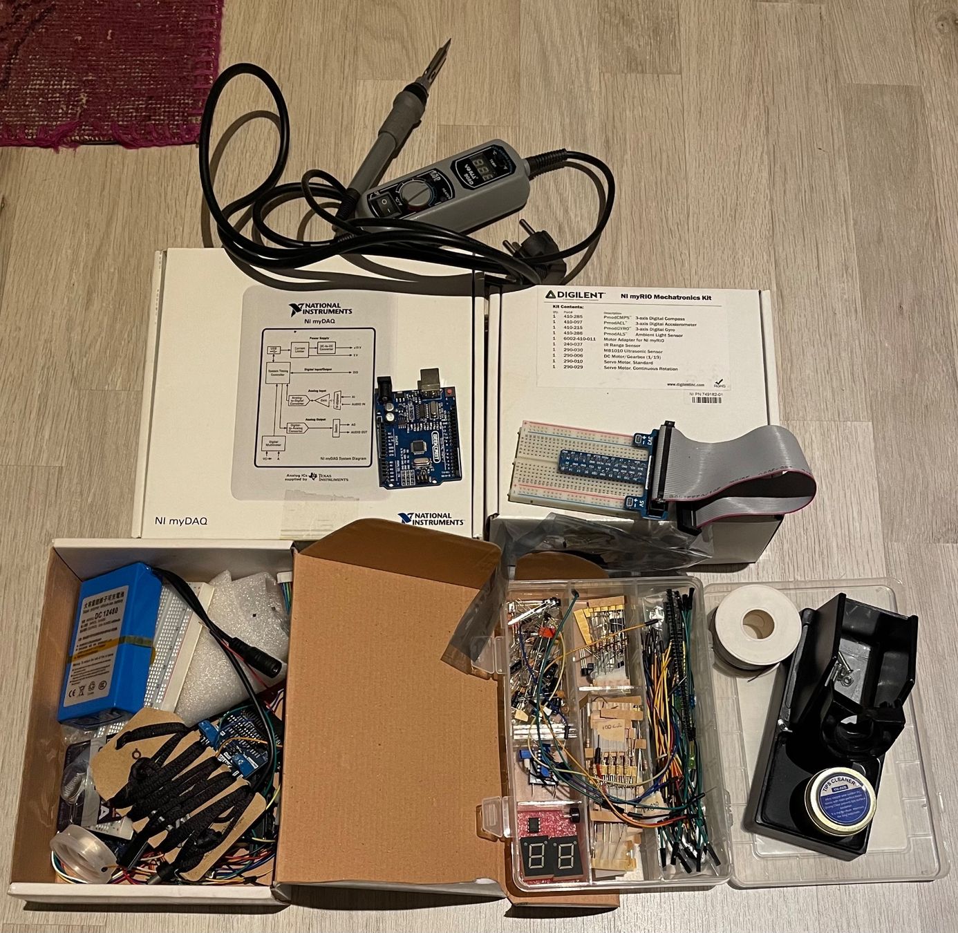 Saldatori: NImyDAQ + Digilent Mechatronics starter kit + soldering iron – Usato da Zürich venduto da gur_ncr7