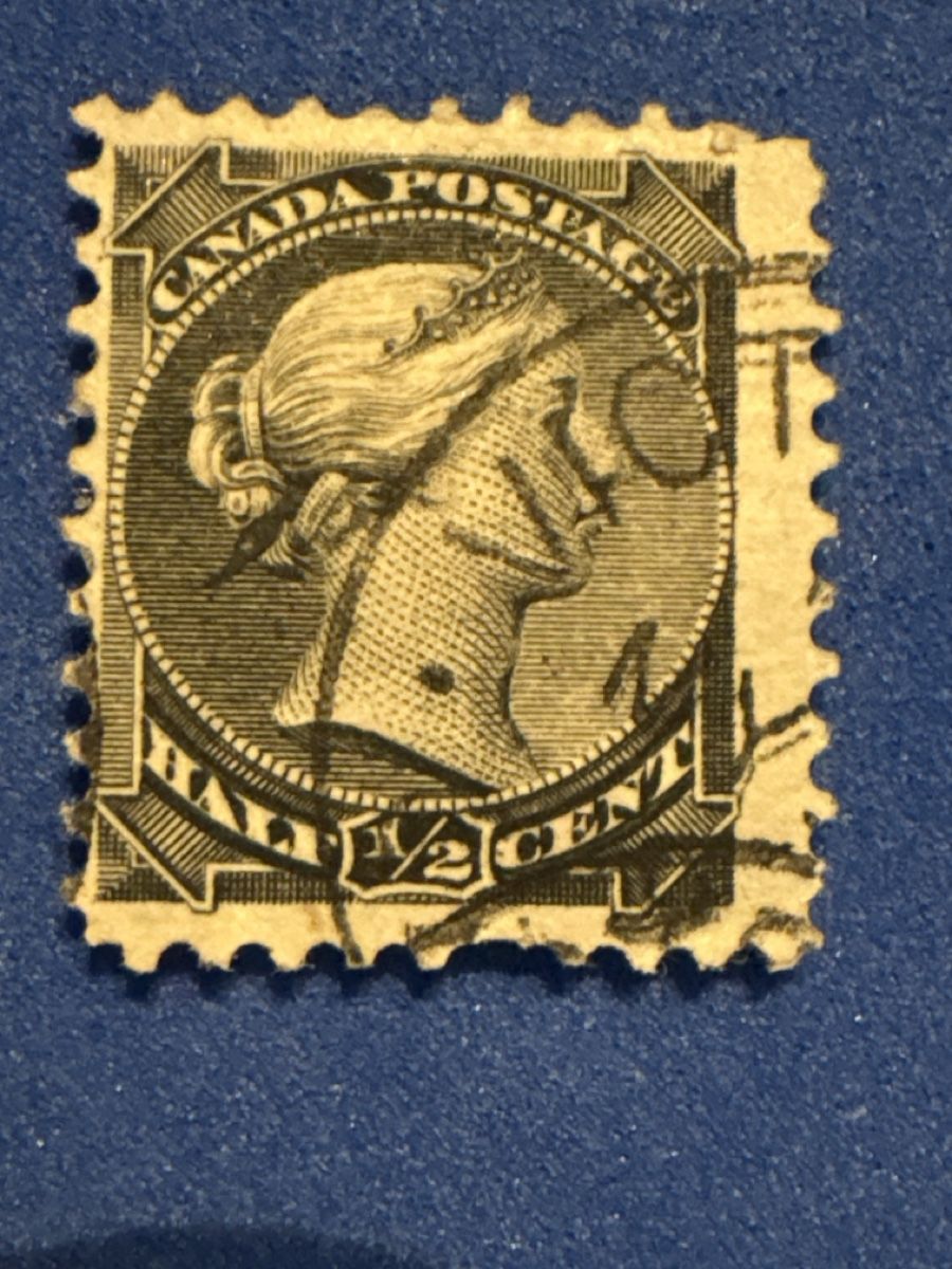 Alle Briefmarken: Timbre Canada 1/2 cent Queen Victoria oblitéré usagé – Gebraucht aus Carouge GE von irma016