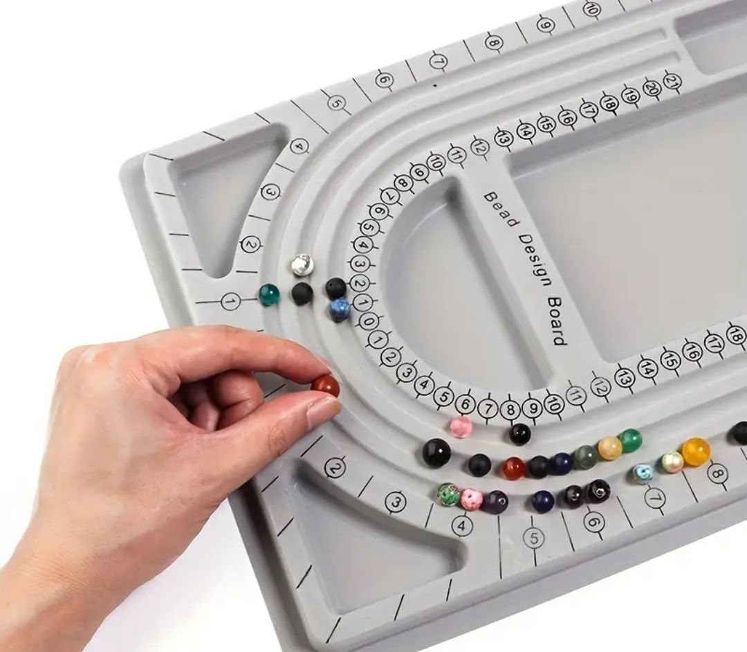 Kits de loisir créatif: bead design board – Neuf avec emballage d'origine à Novazzano par Ruzzina