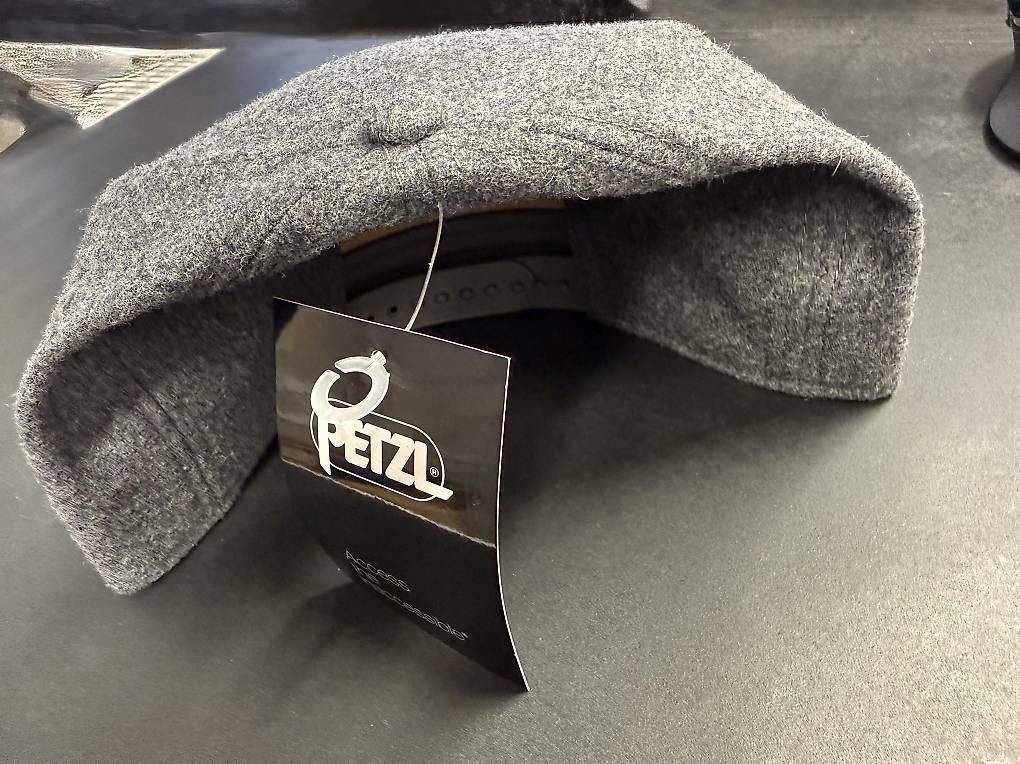 Sonstige Kleidung & Accessoires: Petzl Cap Grau/Schwarz – Neu und originalverpackt aus Rothenburg von 14984 3