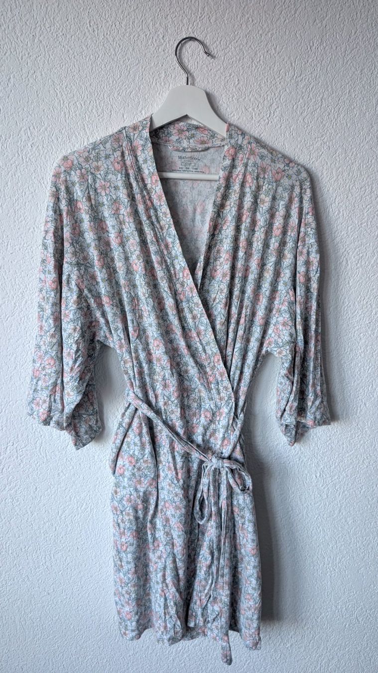 Bademäntel: Maternity nightrobe – Gebraucht aus Zürich von dominko 1