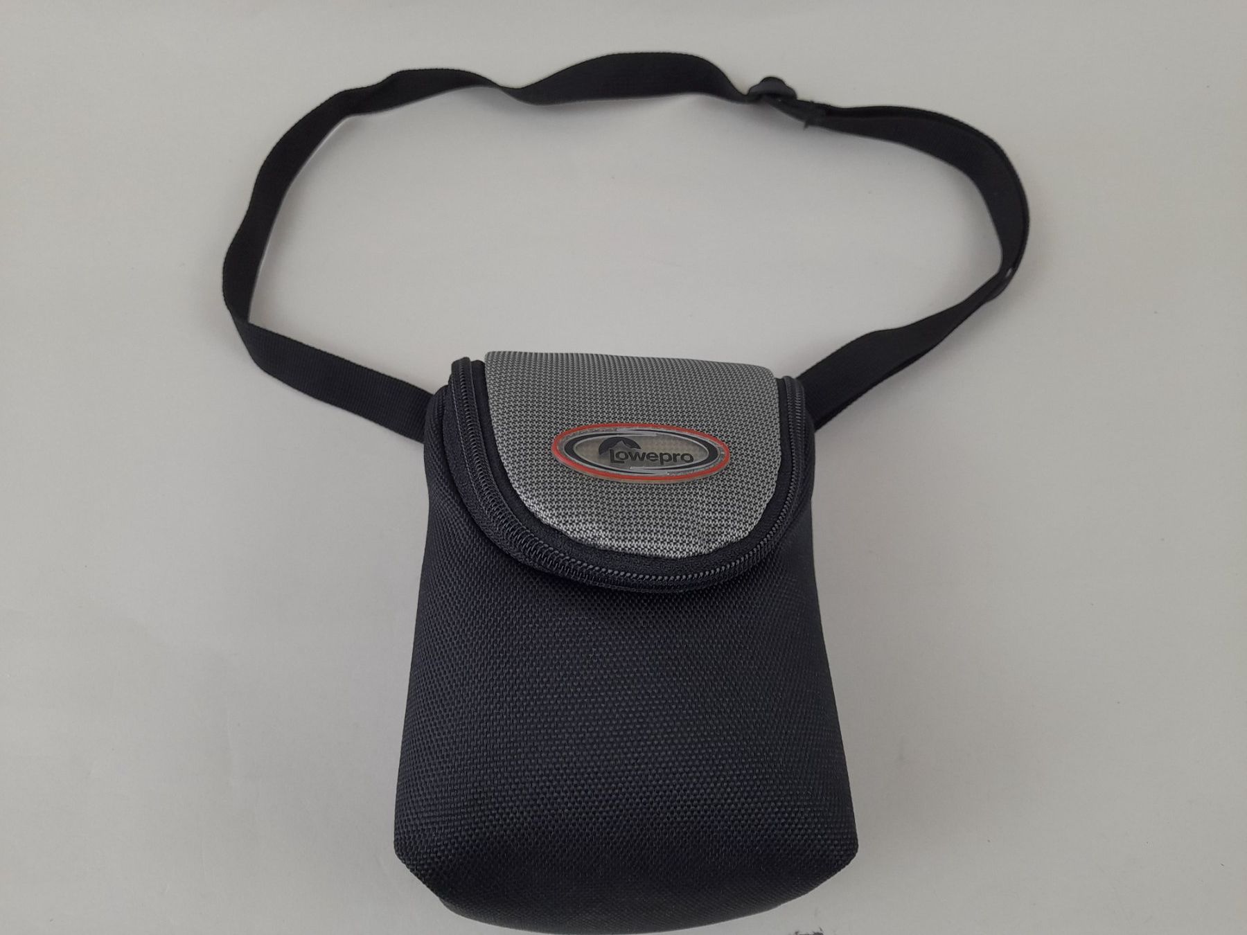 Lowepro Borse: LOWEPRO D-Res 8S Kameratasche – Usato da Liebefeld venduto da Restwert_Liebefeld 1