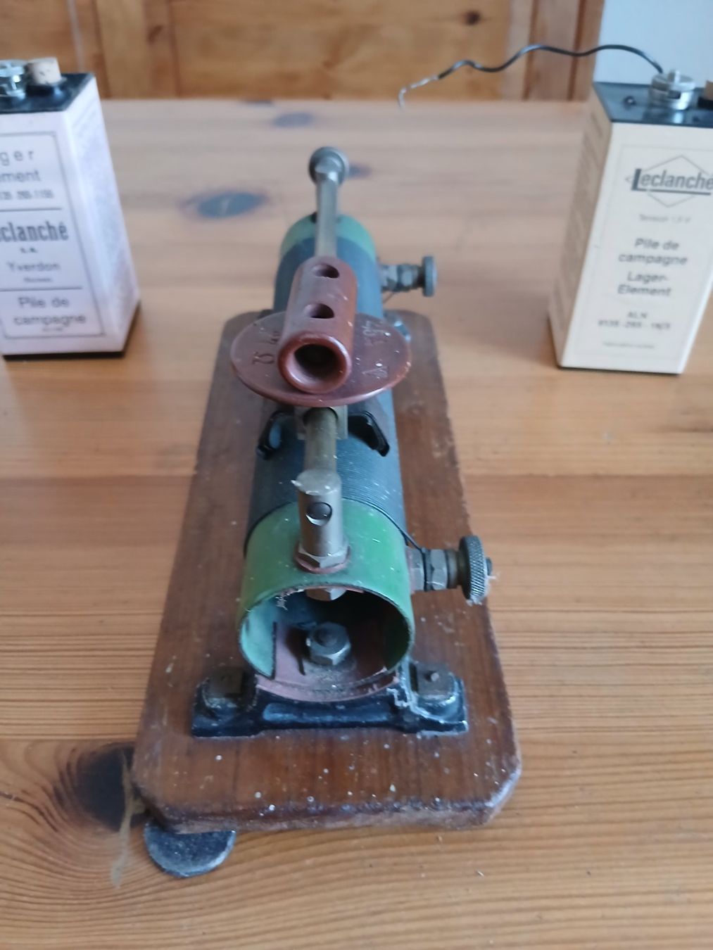 Misurare: Schiebewiderstand und 2 Leclanché Batterien alt – Usato da Oberentfelden venduto da Trinity1945 9