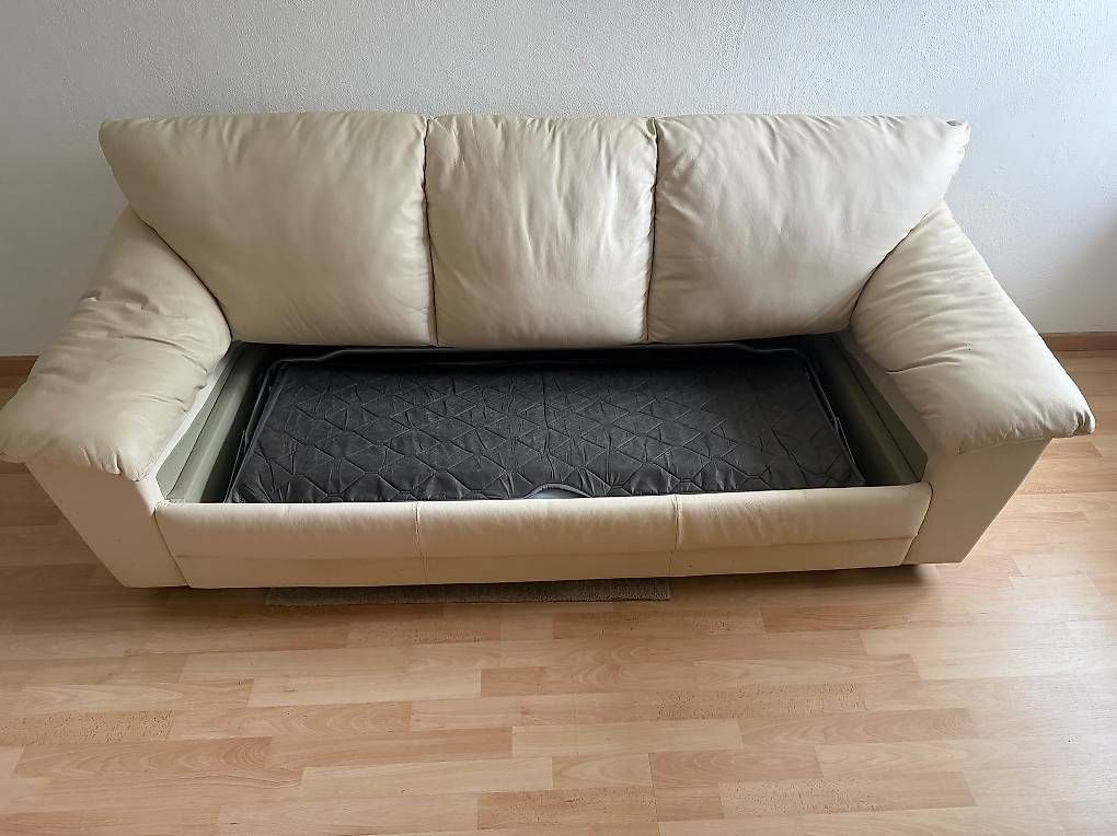 Sofas: Bettsofa Leder – D'occasion à Hombrechtikon par Harrys3 1