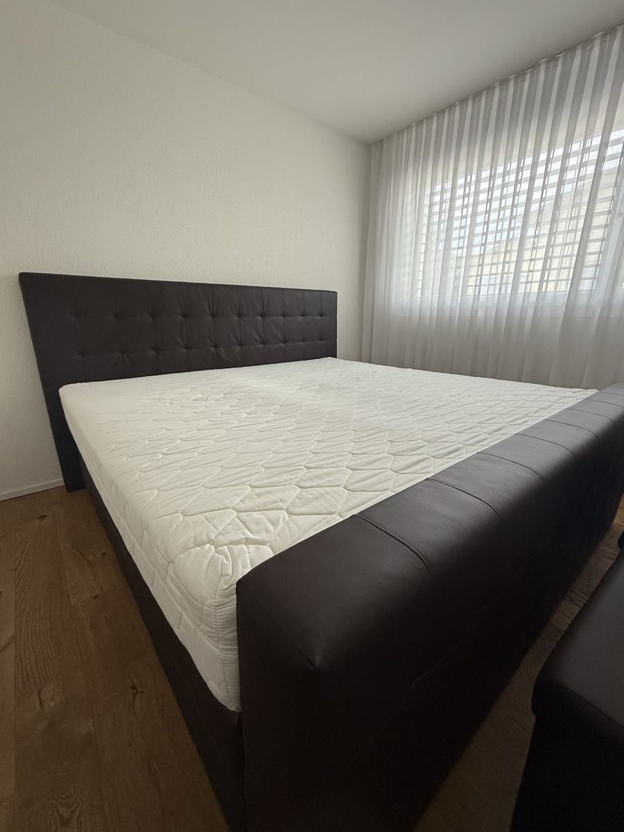 Betten: Boxspringbett 200x200 cm – Gebraucht aus Oberentfelden von rma_mmg2