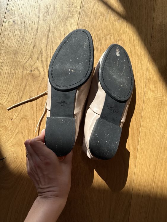 Zara Chaussures femmes: Zara Trafaluc Lace-Up Shoes - Size 40 - Beige Leather – D'occasion à St-Gingolph par Ynatka 1