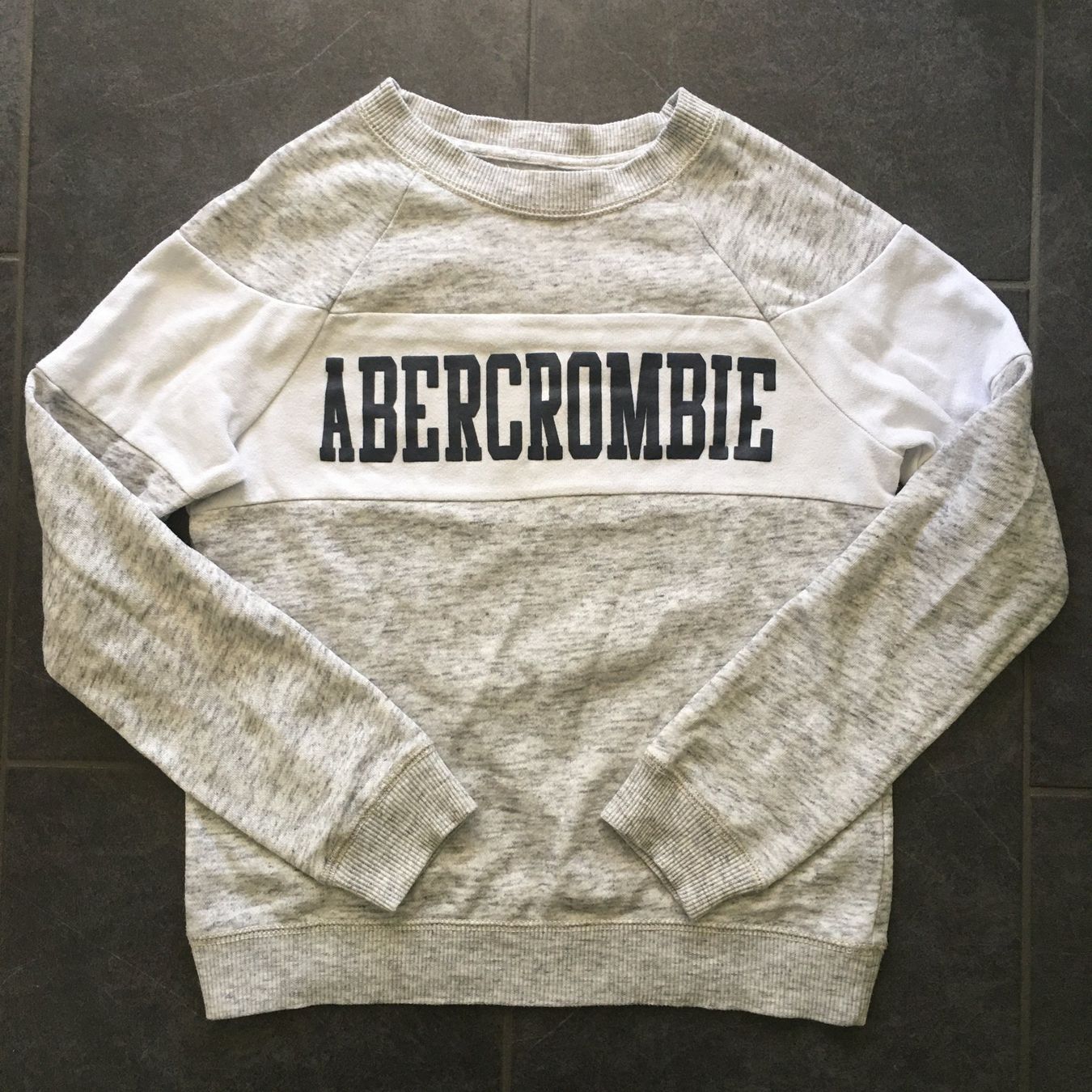 Abercrombie Maglioni & Felpe: Cooler Pullover von Abercrombie & Fitch Grösse 145 – Usato da Jegenstorf venduto da Cherry94