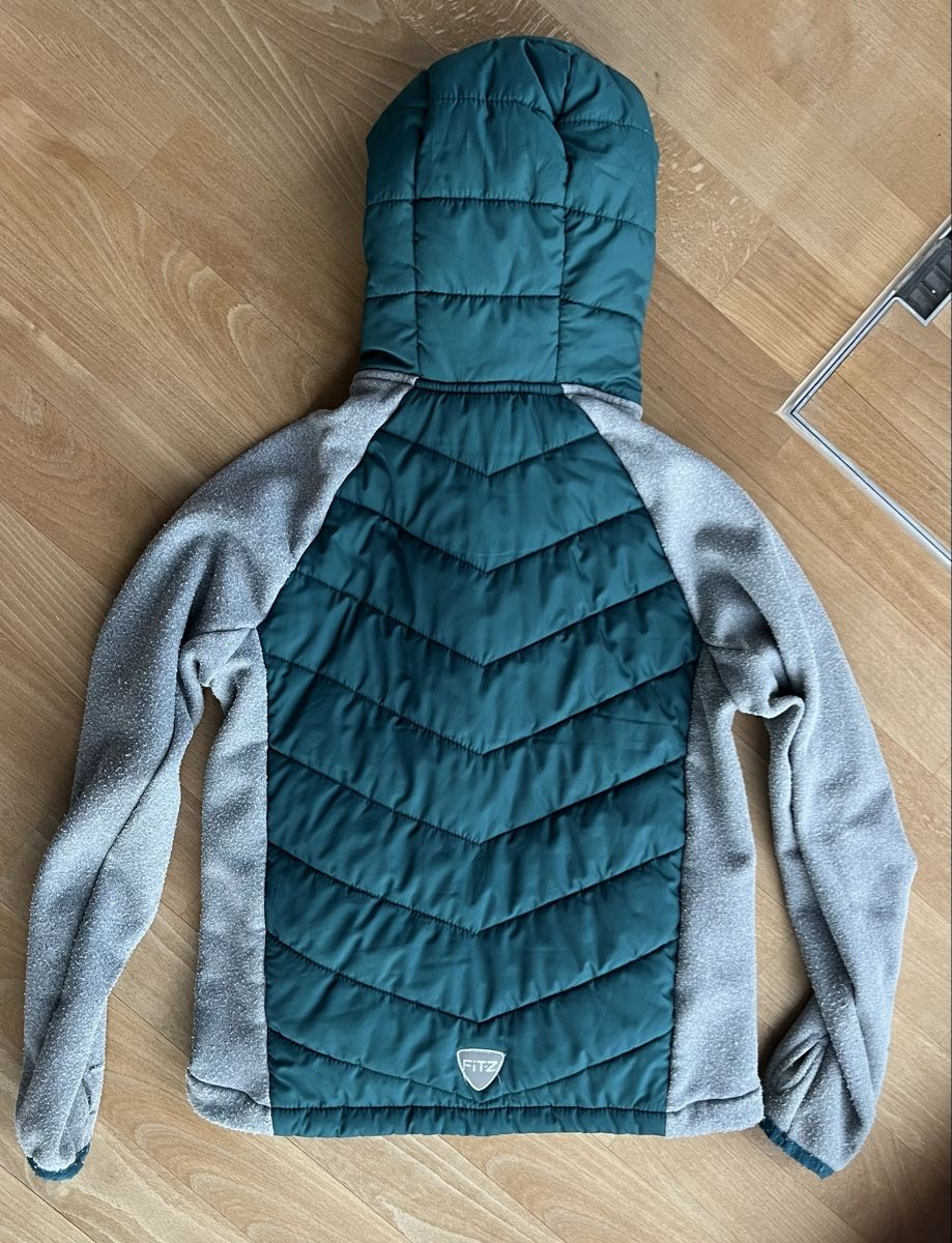Giacche & Cappotti: Fitz Übergangsjacke mit Kapuze, Gr. 128/134 – Usato da Merlischachen venduto da alpeva 2