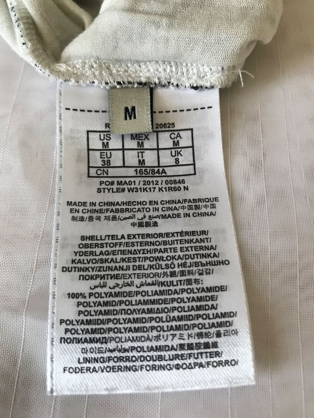 Vestiti: Guess Kleid – Usato da Ueberstorf venduto da ojas23 6