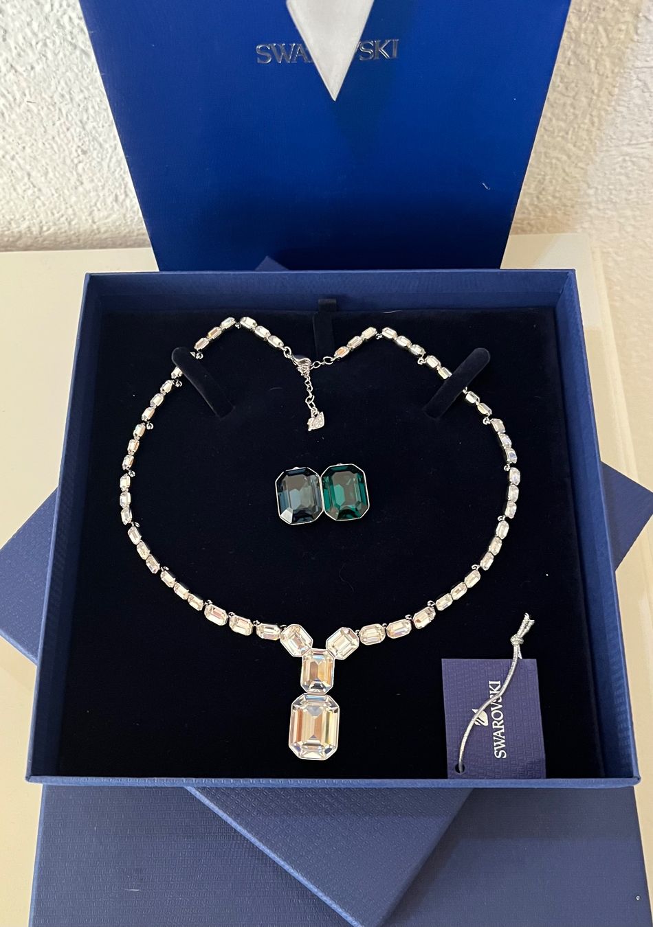 Swarovski Catenine: Swarovski Statement Kette limitiert, & original verpackt – Nuovo e nell'imballaggio originale da Kirchleerau venduto da Piroska05
