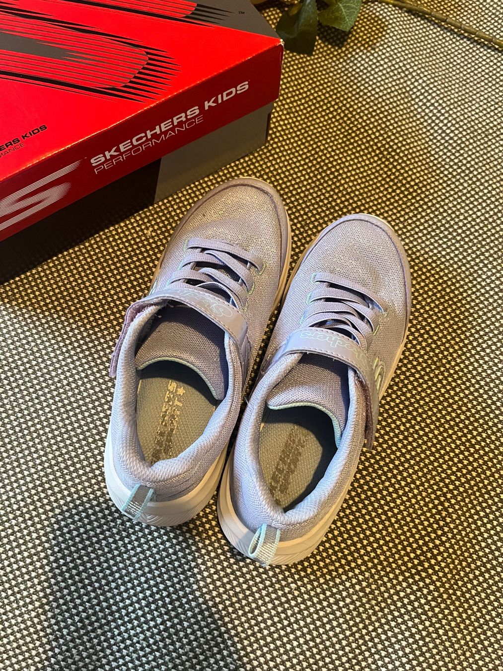 Skechers Scarpe per ragazze: Skechers lilac - size 35 – Usato da Genève venduto da dmt_y25y