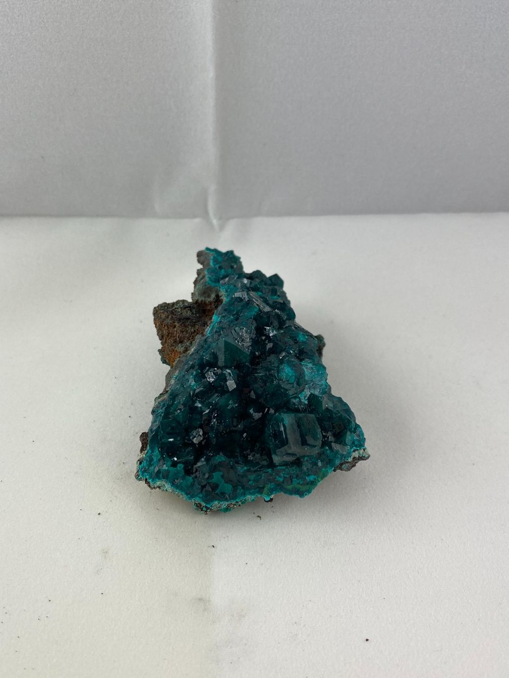 Minerali & Pietre curative: Dioptas 9cm 5.8cm 4cm 189g – Usato da Schinznach Bad venduto da Prosperos 3