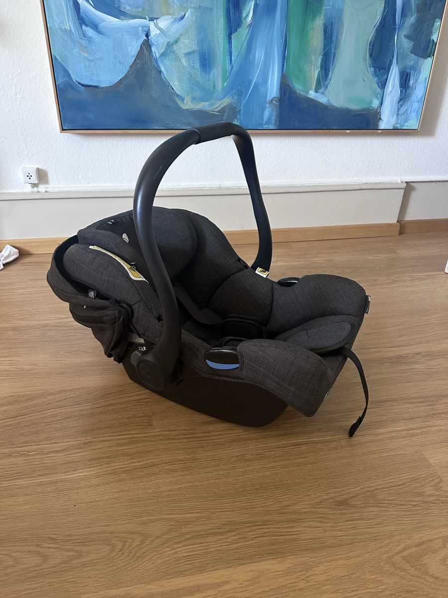 Joie Auto-Kindersitze: Babyschale Autositz  – Neu (gemäss Beschreibung) aus Bern von HannaElliBreitsch 1