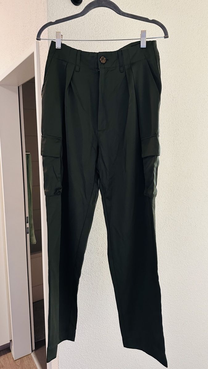 Pantaloni: Scotch&Soda Green Cargo Pants - Size S - Great Condition! – Nuovo (secondo la descrizione) da Zürich venduto da kor_pm27 1