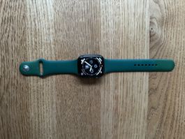 Apple Watch Series 7, Aluminium, GPS + Cellular, 45mm