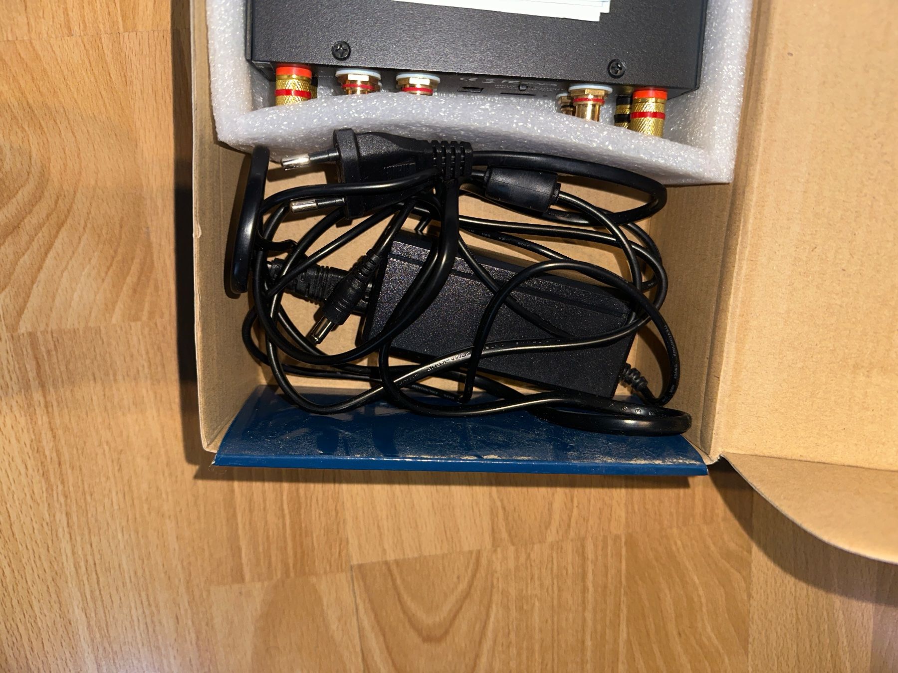 Verstärker: Scythe Kama Bay AMP 2000 REV.B, SDAR-2100 – Neu und originalverpackt aus Aarau von KorgPA 6