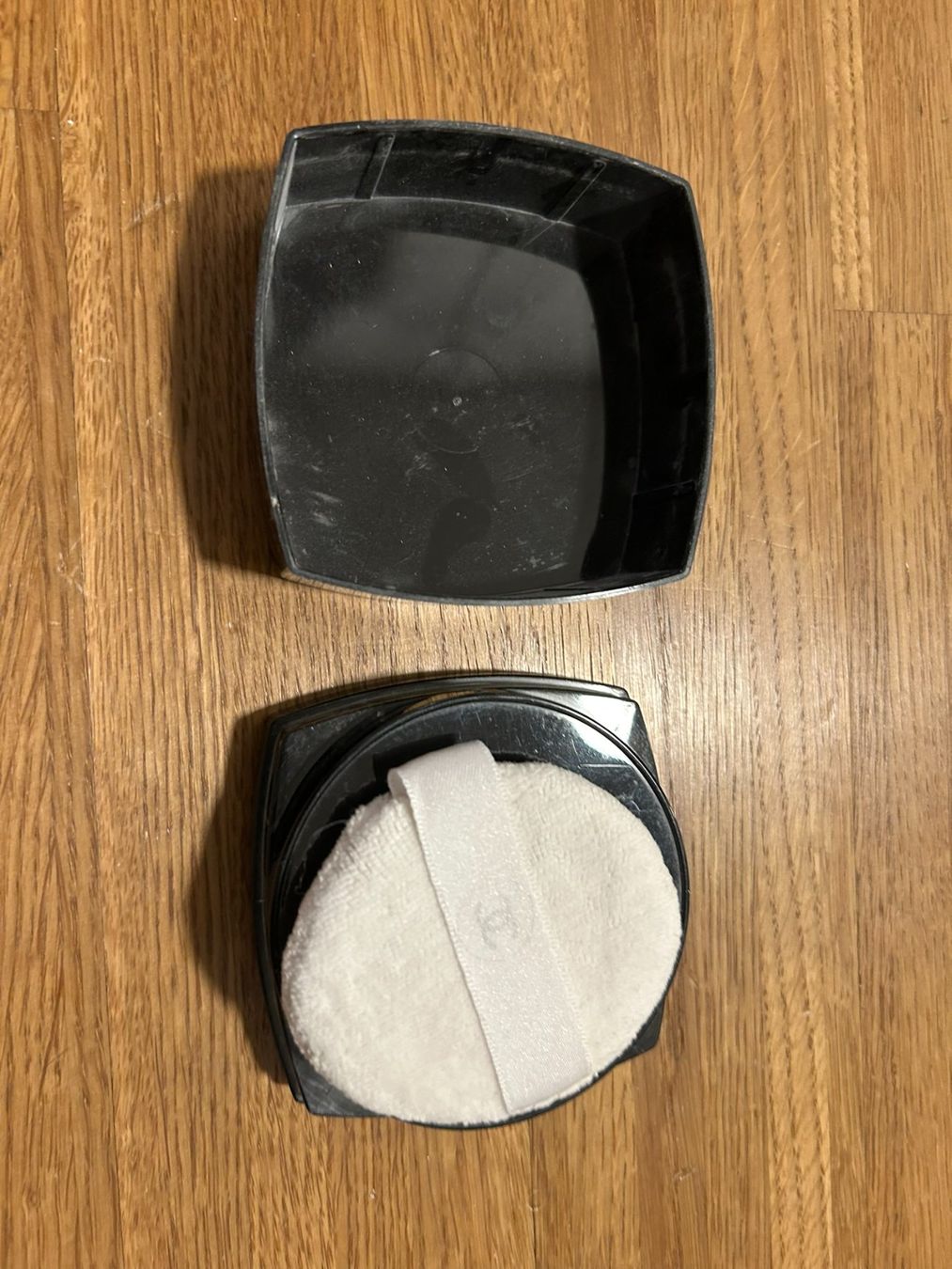 Chanel Sonstige Dekorationen & Accessoires: Original Chanel Box – Gebraucht aus Küsnacht ZH von filo_fila8700 3