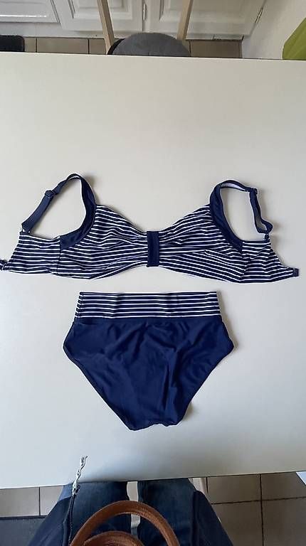 Costumi da bagno & Bikini: Tankini/Bikini – Usato da Aeschi SO venduto da sim_sp26 4