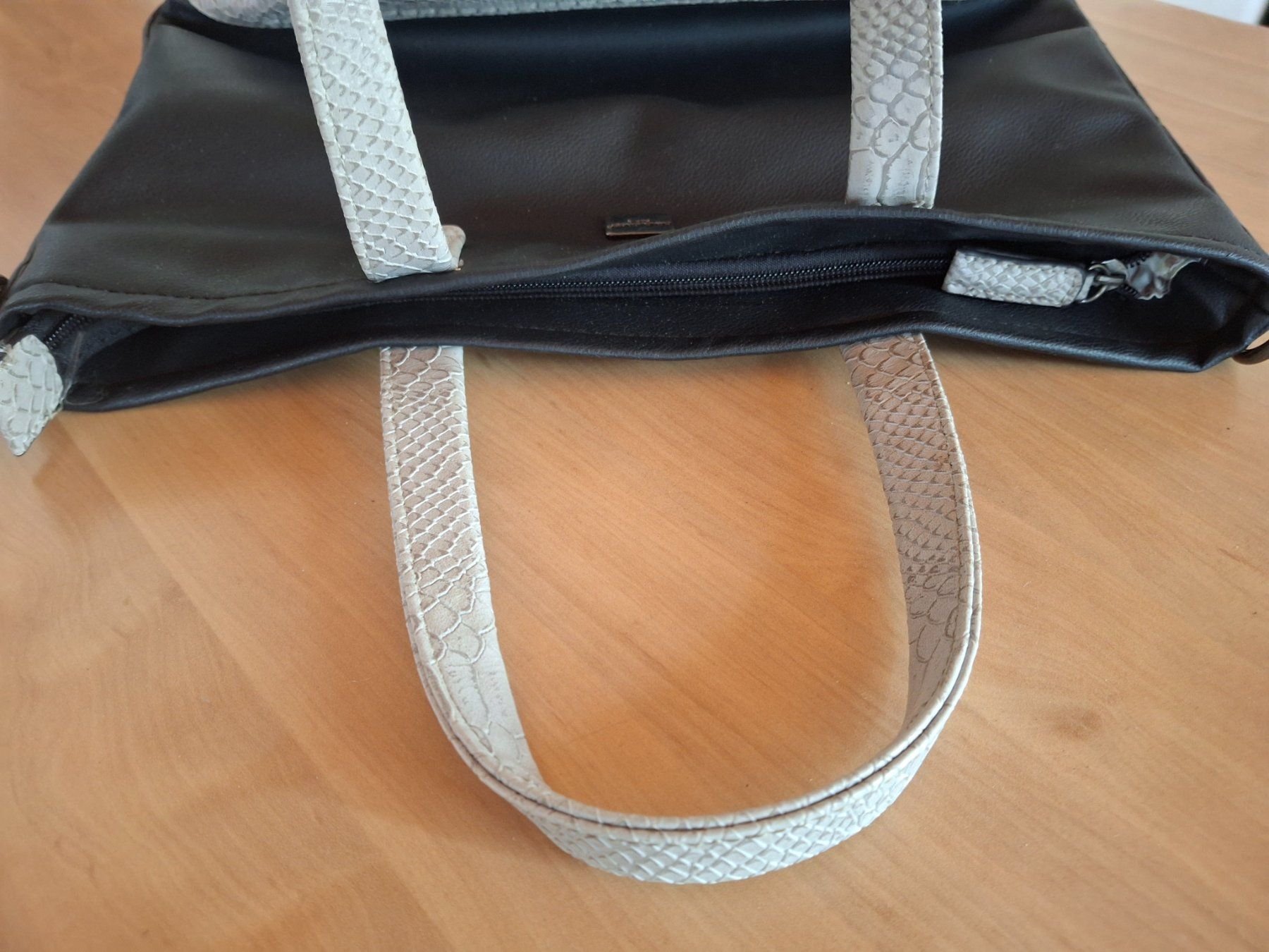 David Jones Borse da donna: Sac à main marque David Jones – Usato da Villiers venduto da san_jn5w 5