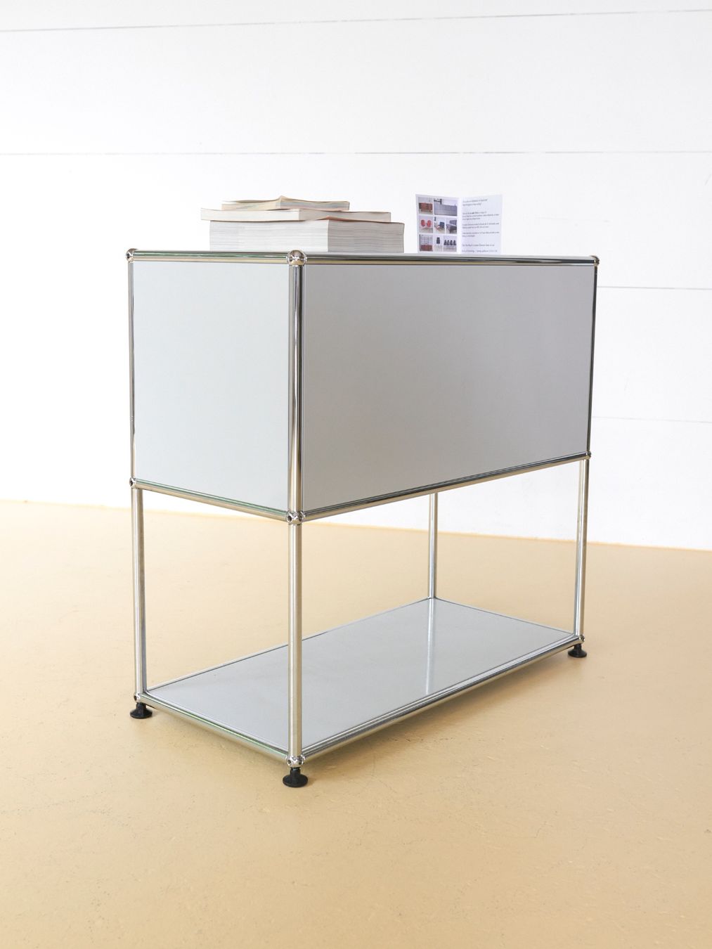 Cassettiere: USM Sideboard in Lichtgrau – Usato da Meinisberg venduto da atelier_TILIJA 5