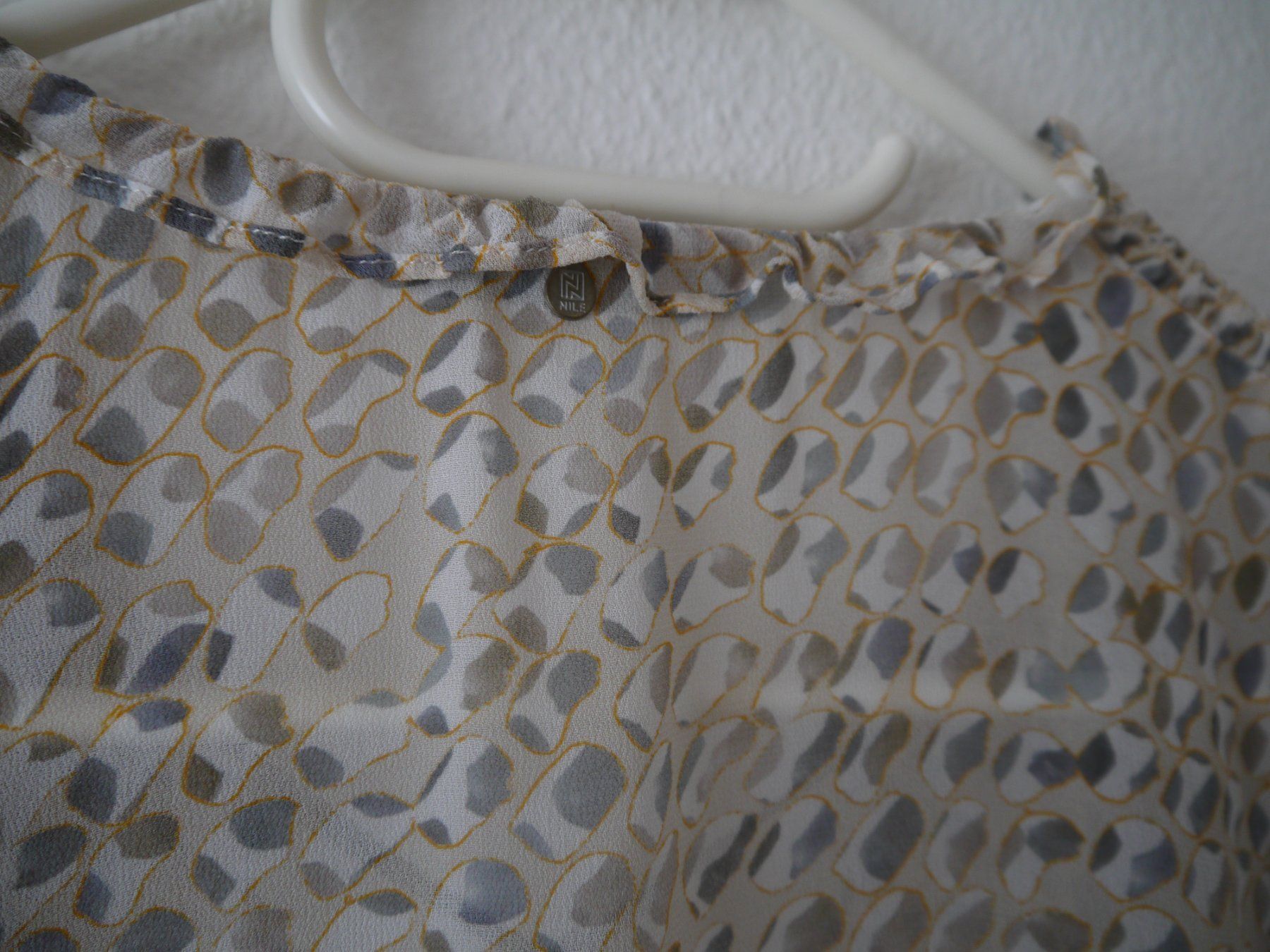 Nile Camicette: NILE Bluse aus 100% Viskose Gr:M – Usato da Hagendorn venduto da Blaf 2