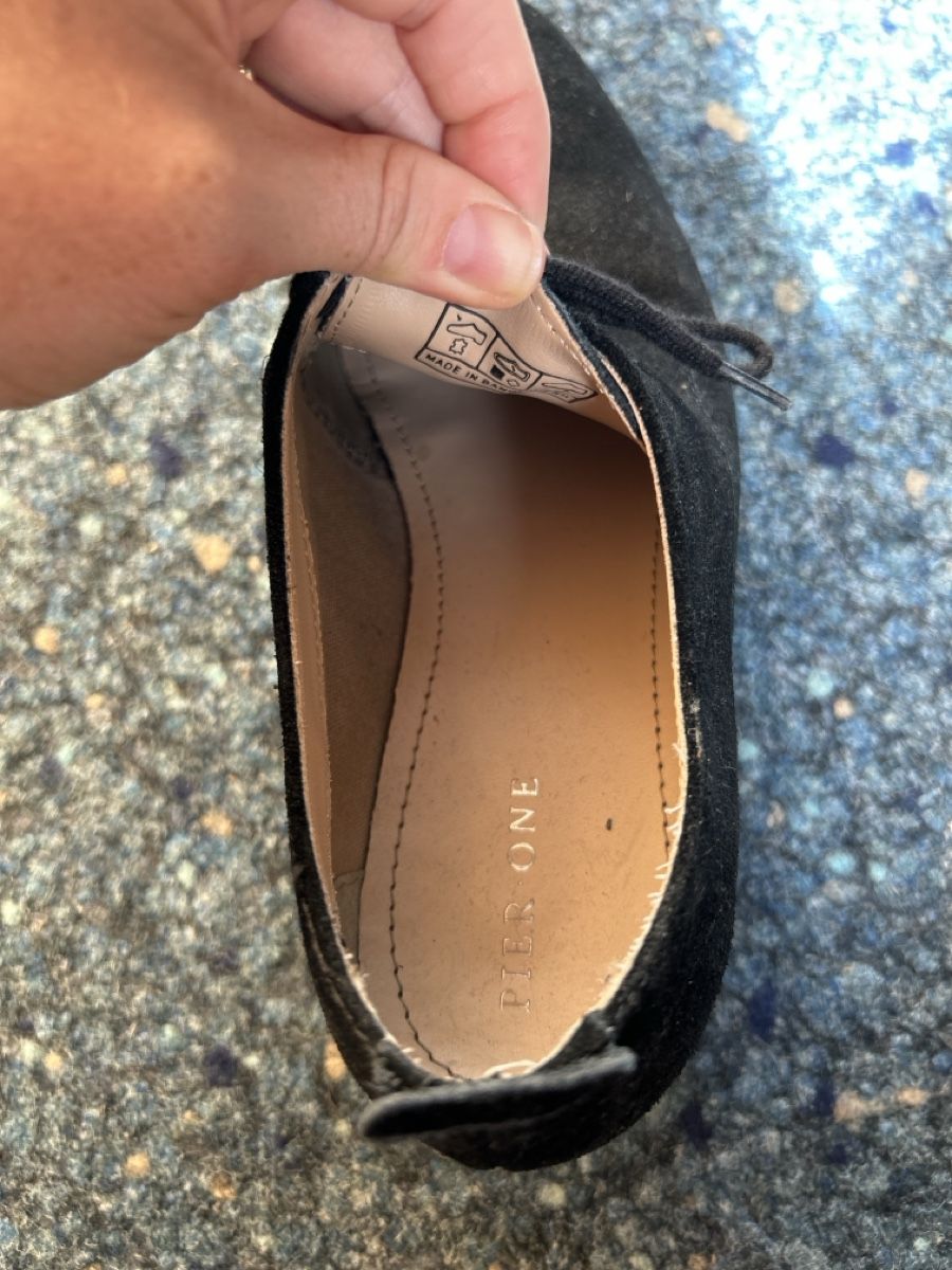 Scarpe da donna: Schnürschuhe Wildleder schwarz, 38 – Usato da Ried b. Kerzers venduto da petrar22 3