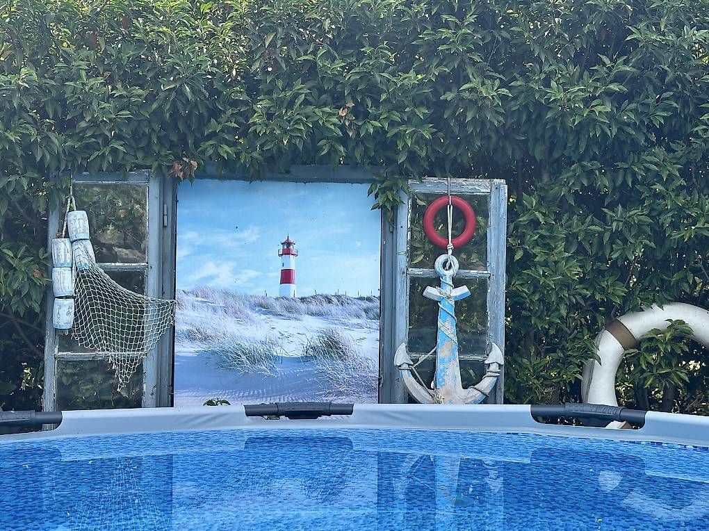 Alle Dekorationen: Gartendeko Fenster mit Bild – Gebraucht aus Muttenz von anna123 1