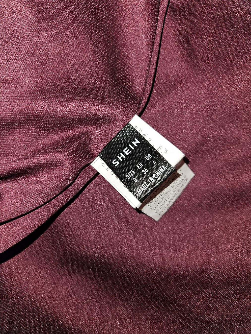 Shein Vestiti: Kleid Grösse S neuwertig rot – Usato da Anwil venduto da tamoos 4