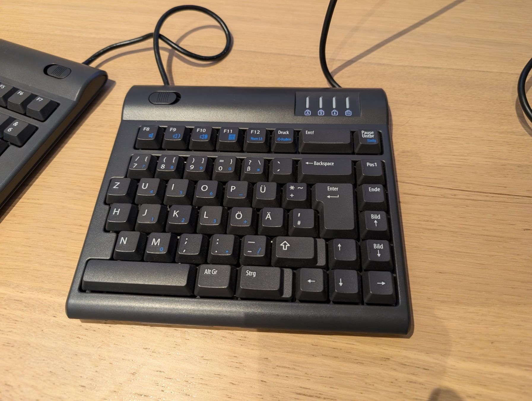 Tastiere: Kinesis Freestyle2 (9", DE) – Usato da Zollikofen venduto da bar_xd9b 3