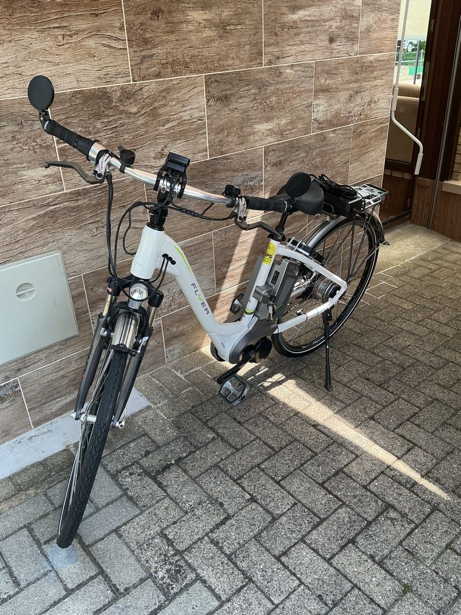 Flyer Biciclette: Fleyer E- Bike  – Usato da Oberbuchsiten venduto da Tesin3