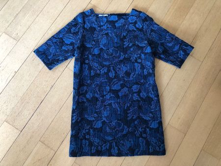 MNG Kleid Blau Wunderschöner Stoff! Gr M