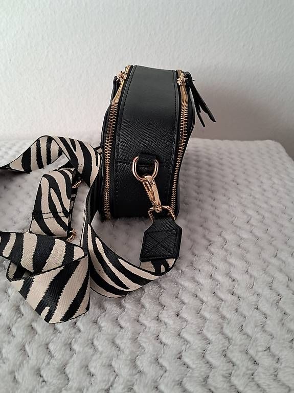 Borse da donna: Lederhandtasche  – Nuovo e nell'imballaggio originale da Basel venduto da len_t965 1