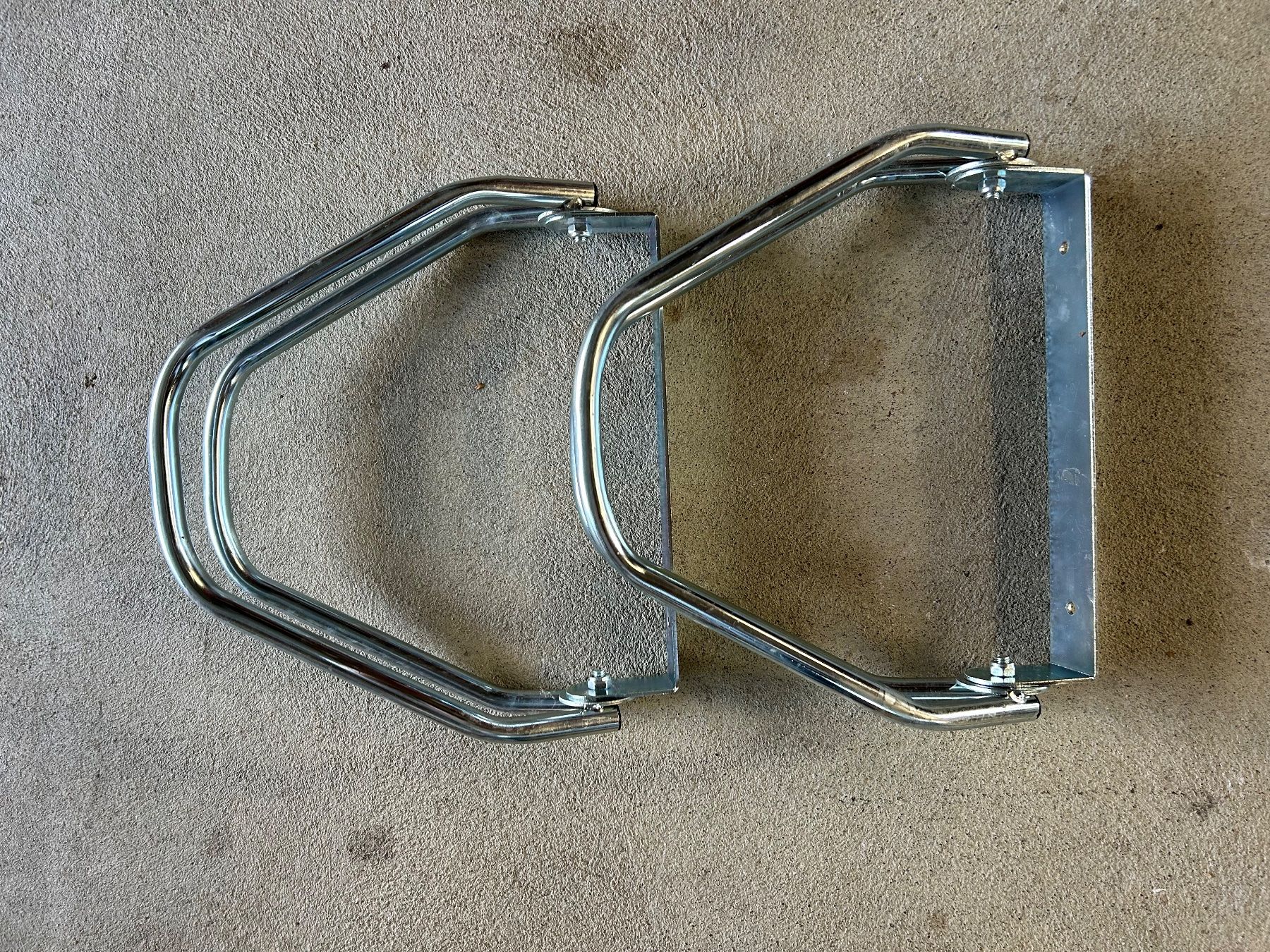 Supporti per biciclette: Fahrrad Wandhalter 2 Stück – Usato da Oberflachs venduto da porsche1989 1
