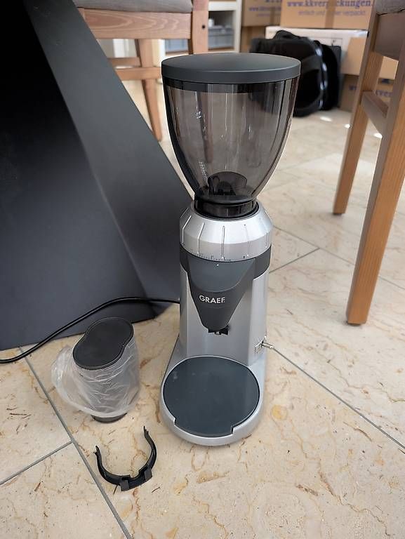 Appareils de cuisine: Kaffeemühle Grinder Graef CM800 – D'occasion à Zürich par tut_8y8f 1