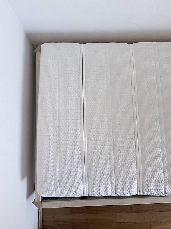 Letti: Bett mit Matratze 90cm x 200cm – Usato da Luzern venduto da sev_xh85 2