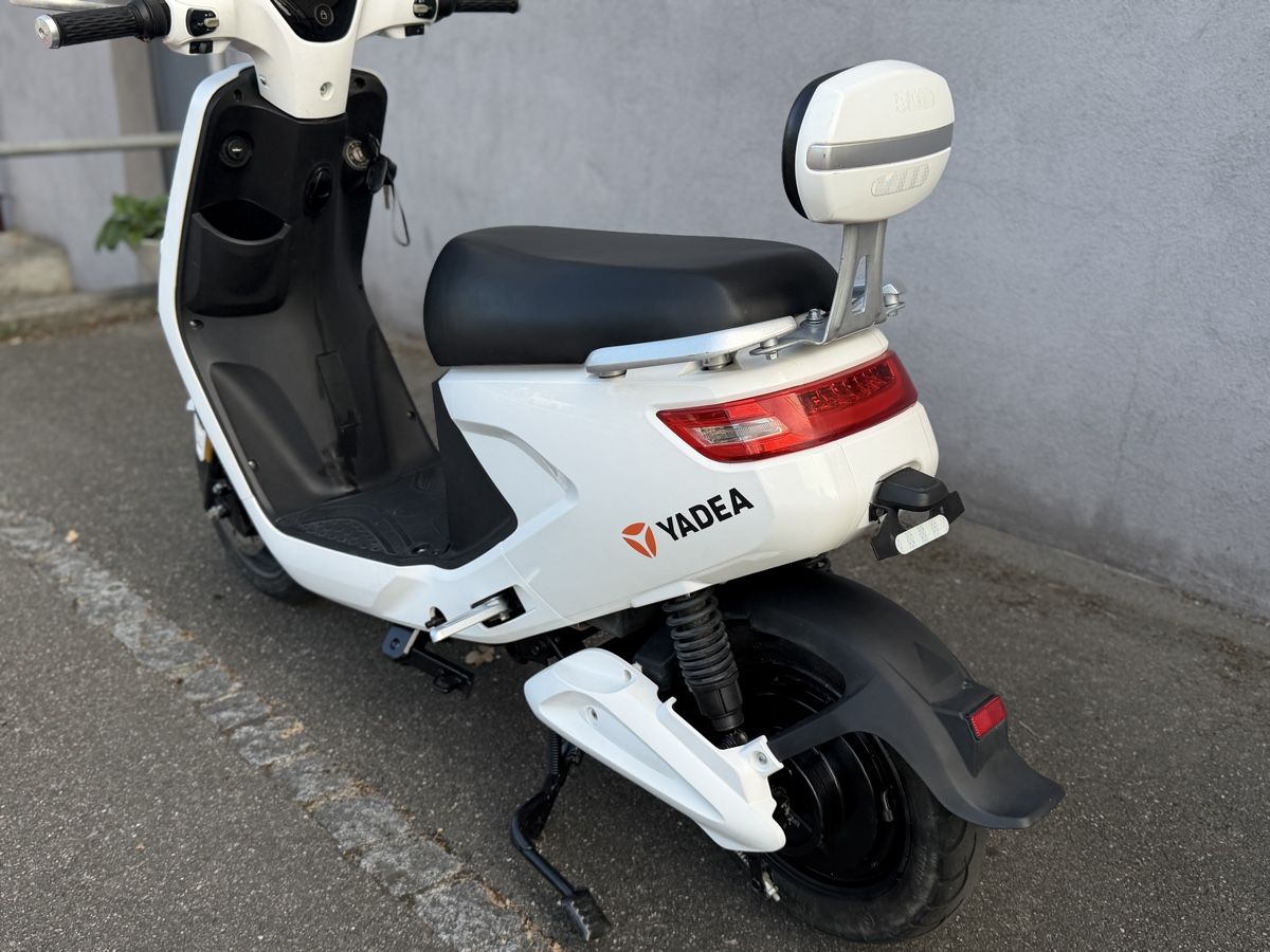 Veicoli elettrici: Elektro Roller Yadea – Usato da Aarau venduto da bikestones 1