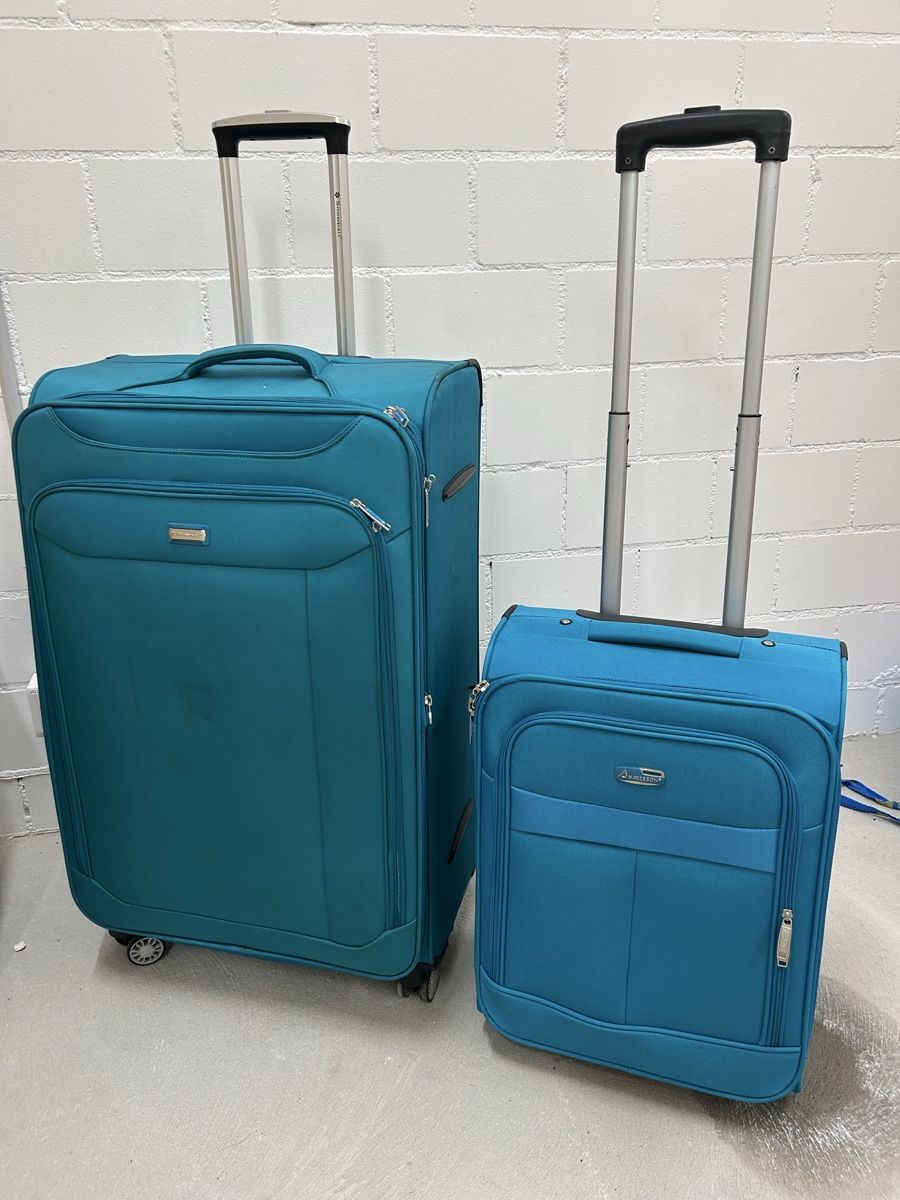 Valigie: Checked bag and carry on bag set – Nuovo (secondo la descrizione) da Dübendorf venduto da sej_57w9