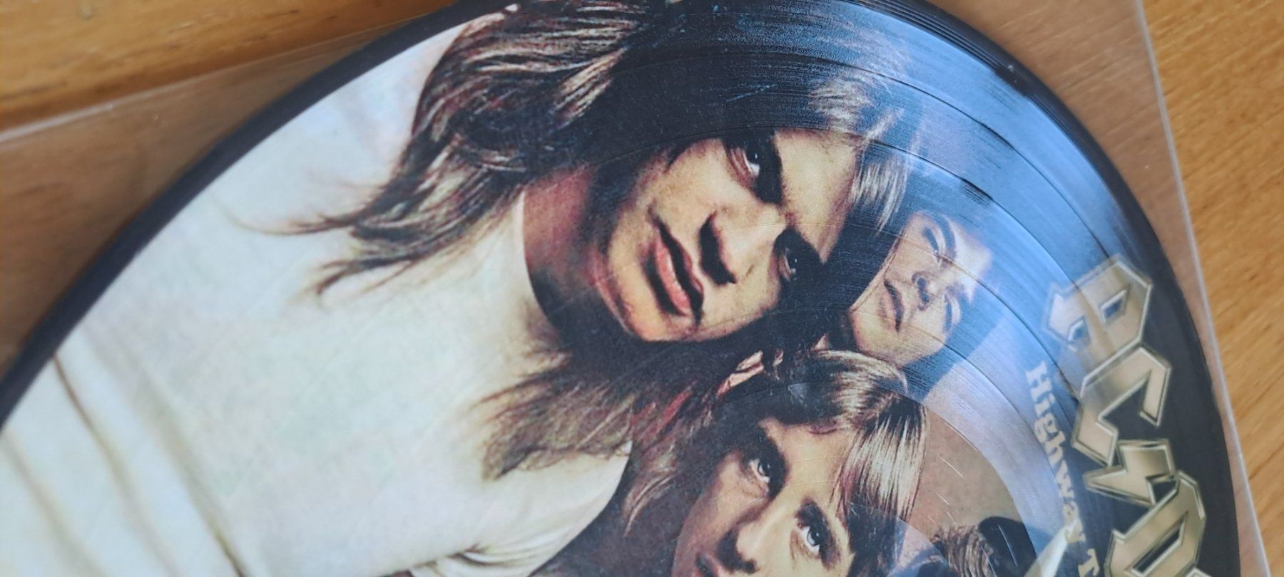 Dischi in vinile: AC/DC Picture Vinyl – Usato da Bitsch venduto da jajo79076 1