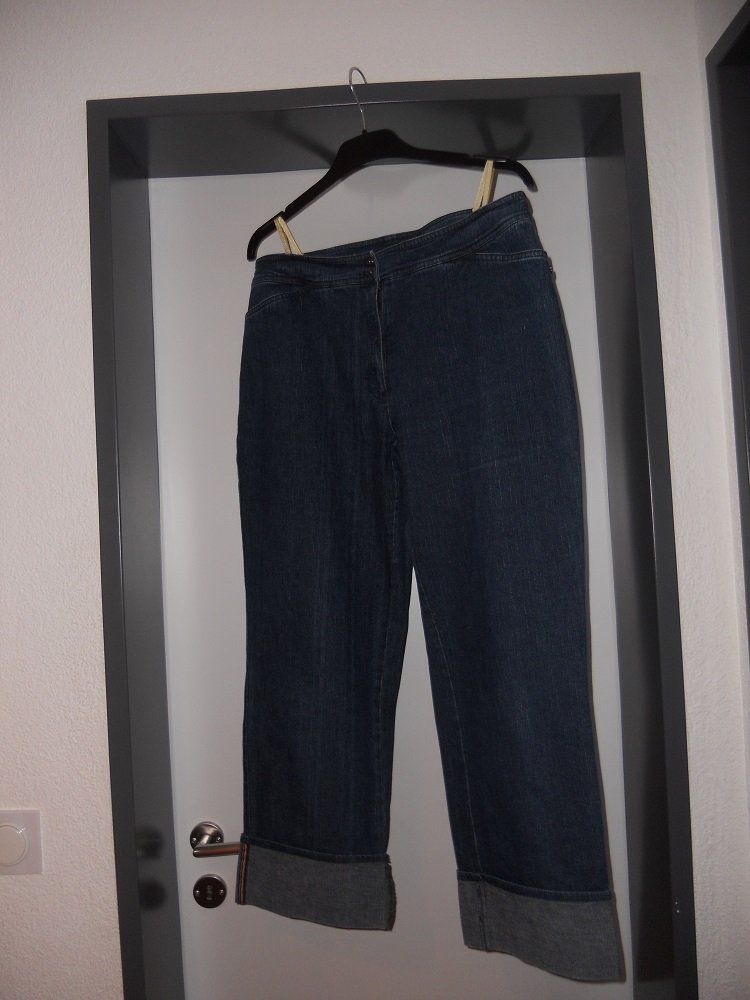 Jeans: Neuw. Jeans-Bermudas - blau - Gr.44 – Nuovo (secondo la descrizione) da Uznach venduto da Laeuffer