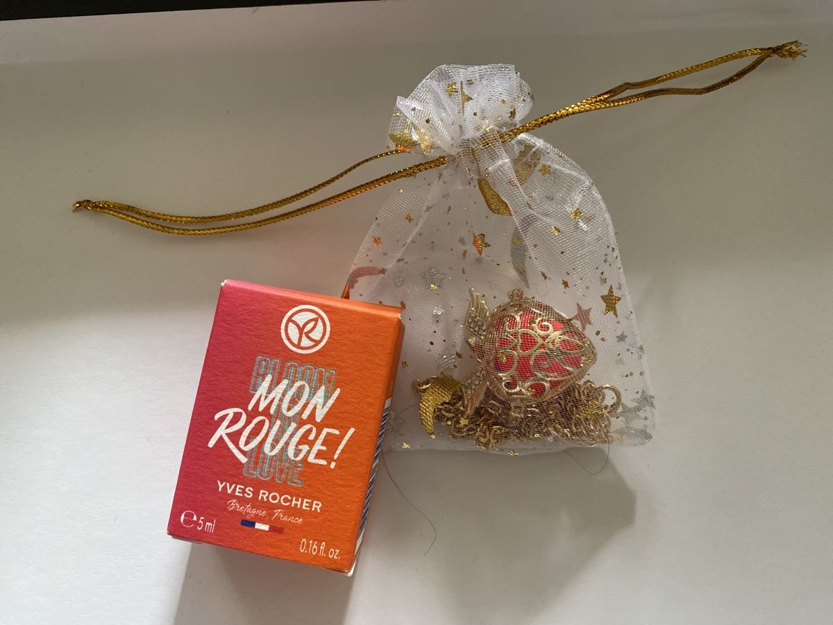 Yves Rocher Parfum & Eau de Toilette: Miniature Mon rouge Yves Rocher – Neu und originalverpackt aus Bouveret von wes_7zll