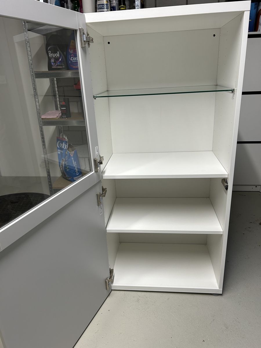 Ikea Vitrines: Vitrine – D'occasion à Gunzgen par Marc.Zimmerli 1
