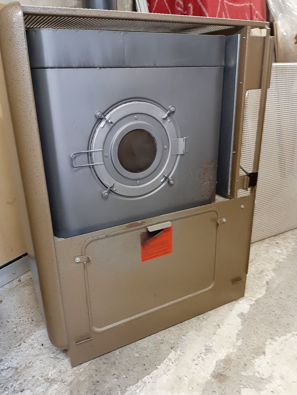 Sonstiges antikes Mobiliar: Oil Ofen – Gebraucht aus Ueken von Goldwing09