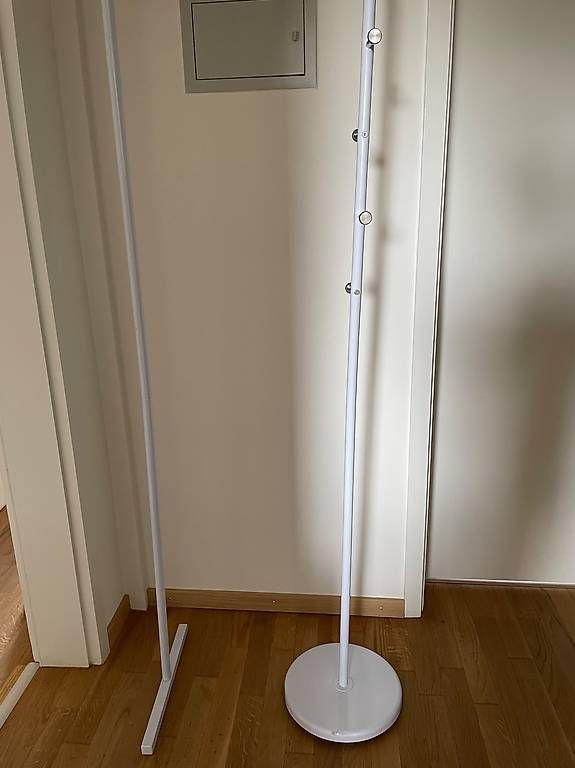 Garderobe: Kleiderständer – Gebraucht aus Basel von anocas01 2