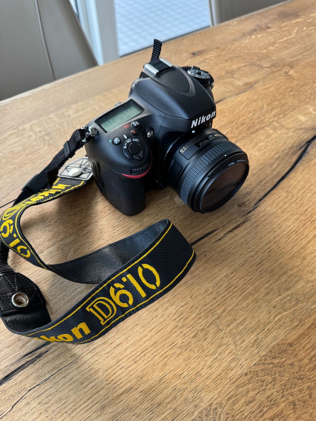 Nikon Fotocamera: Nikon D610 + 50mm Nikkor Objektiv – Usato da Altdorf UR venduto da NikonF6 1