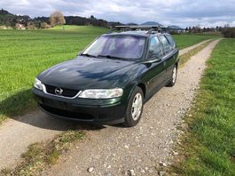 Opel Vectra B22 Cvan