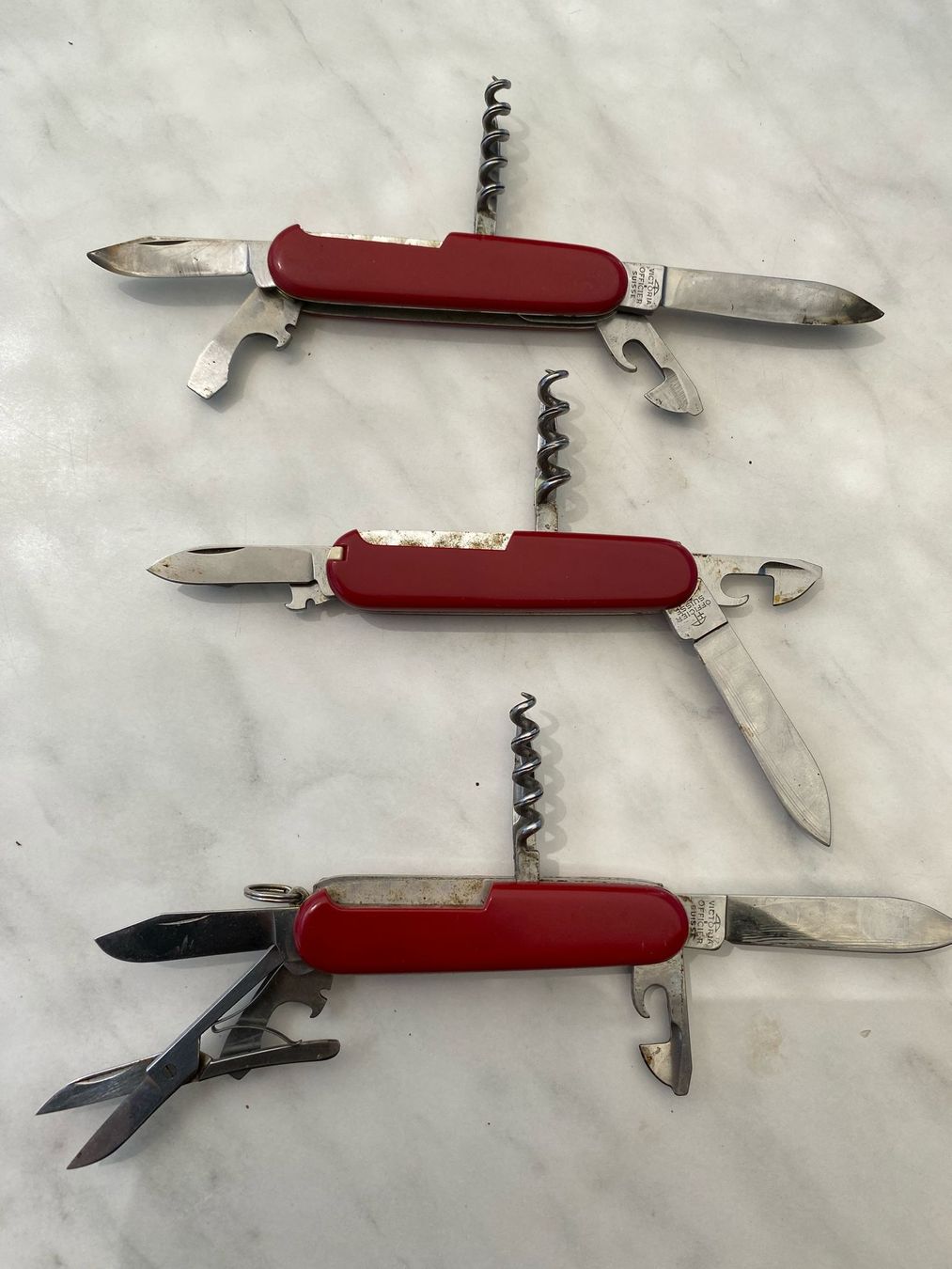 Victorinox Taschenmesser: 3x Original Victorinox Sackmesser – Gebraucht aus Walkringen von Levisticum 6