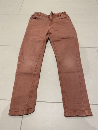 Jeans in der Farbe rotbraun gr. 116